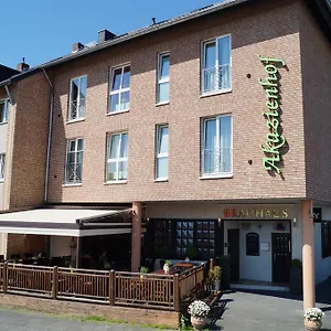 akazienhof-hotel-brauhaus.topcolognehotels.com/